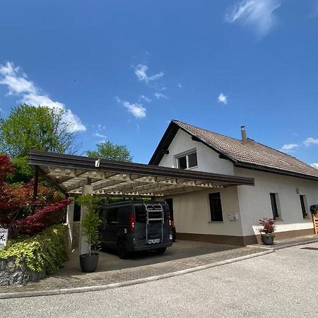 Apartma Nomad โนโวเมสโต ภายนอก รูปภาพ